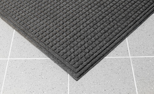 Įėjimo kilimas iš perdirbto pluošto, Enviro-Mat, pilkas 0.6m x 0.9m (10mm)