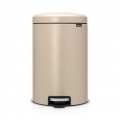 Šiukšlių dėžė atidaroma koja Brabantia NewIcon, auksinės spalvos, 20l